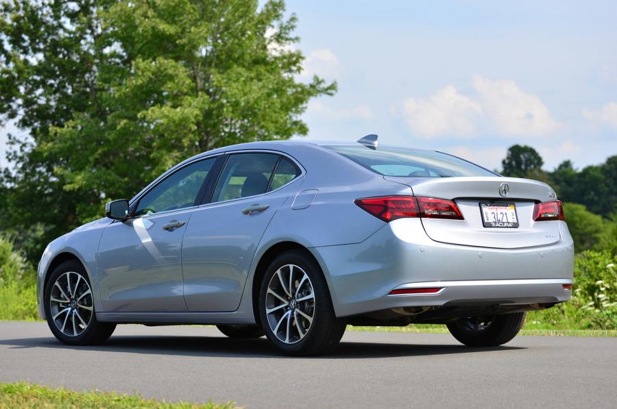  Acura TLX 3.5L V6 SH-AWD 2015 года  (фото 52 из 91)